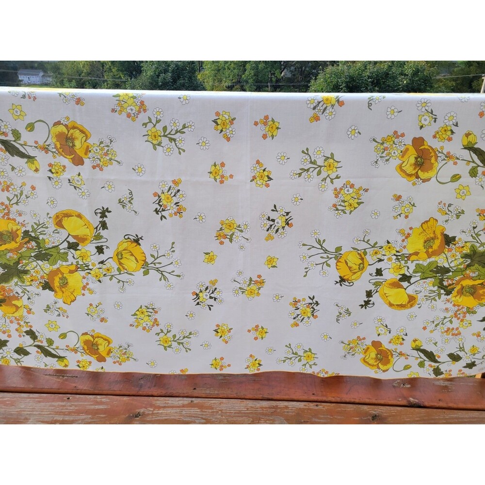 Vtg Tablecloth Rectangle White Yellow Flowers 70" X 51" 1970's Flower power